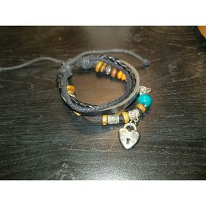 🐴 Layered Bracelet